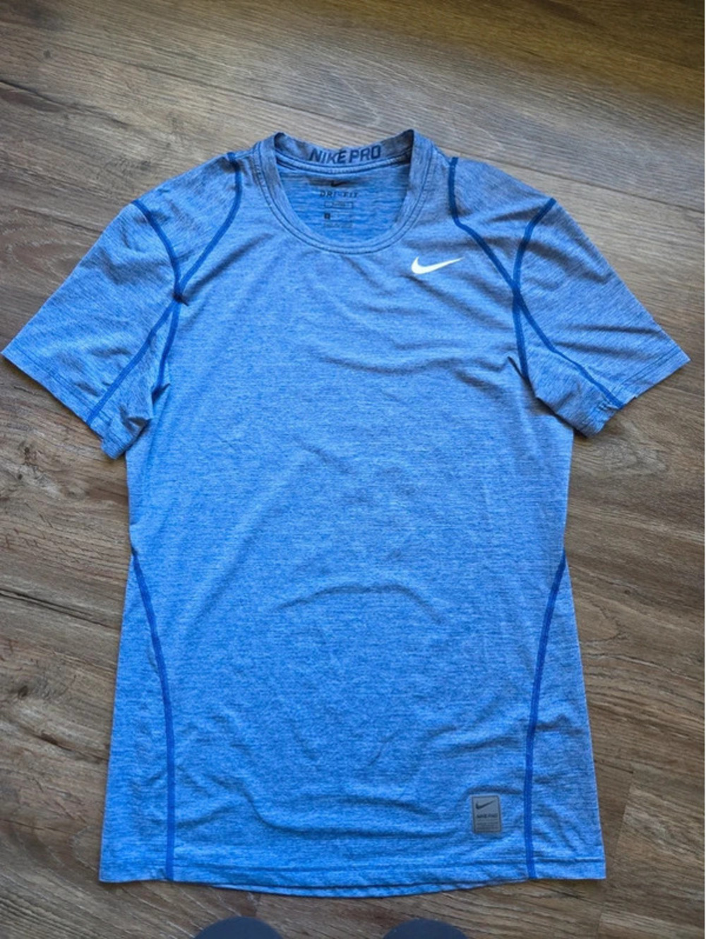 Nike pro blue shirt small